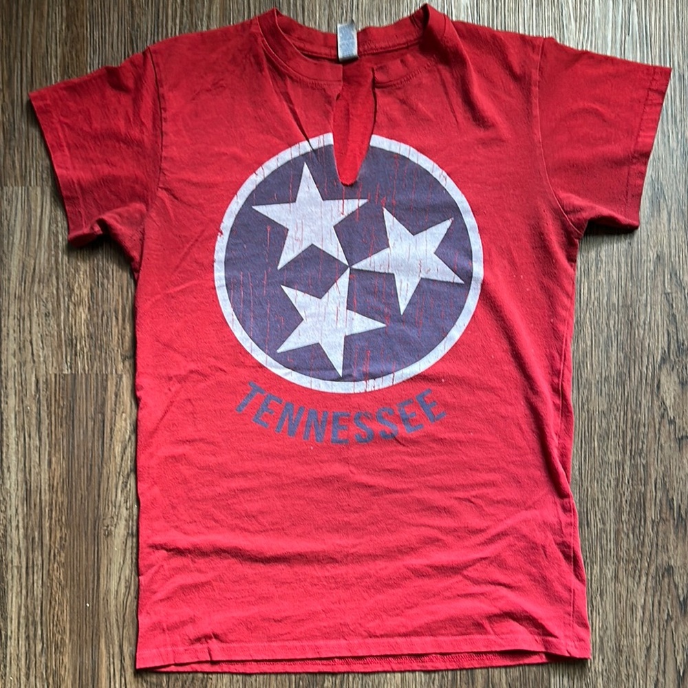 Red Tennessee Graphic T-Shirt